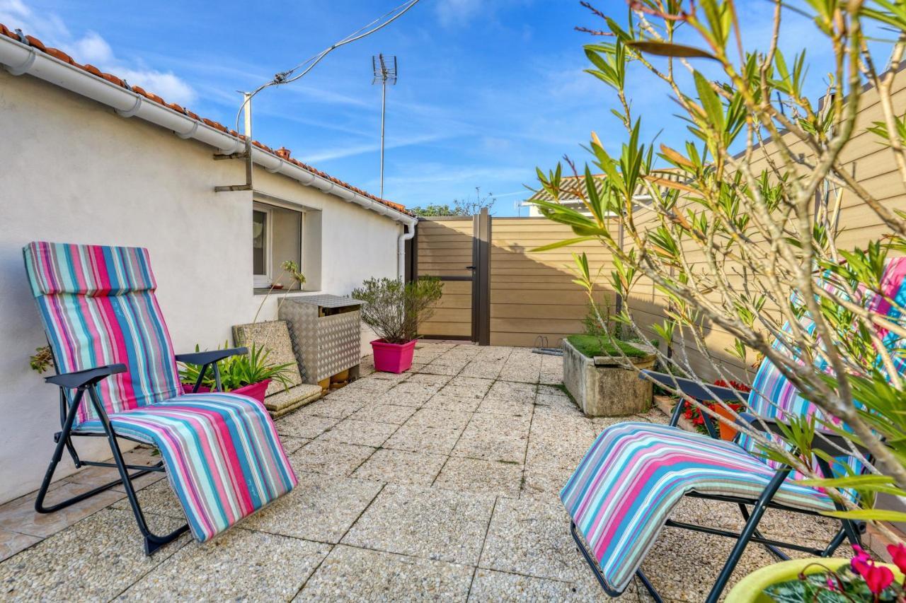 Maison Charmante A L'Epine Avec Jardin Cloture Et Terrasse Exterior photo